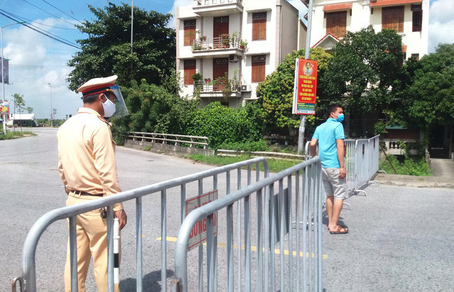Hưng Yên ứng phó với 2 trường hợp liên quan dịch COVID-19 ảnh 1