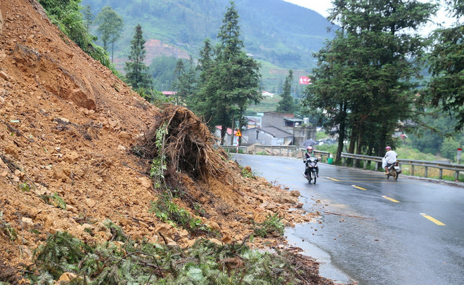 ttxvn_sat lo dat.jpg