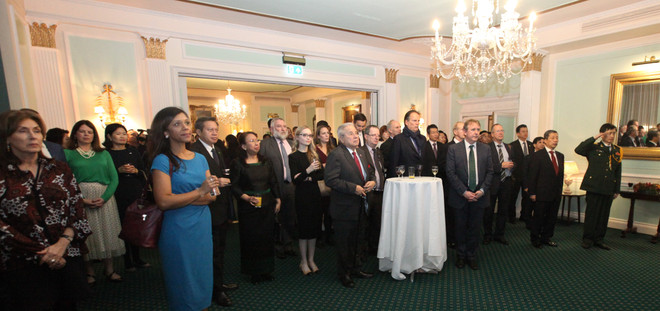 ĐSQ Việt Nam tại Anh kỷ niệm 75 năm thành lập Quân đội Nhân dân ảnh 2