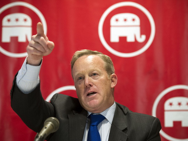 Tân Tổng thống Mỹ sẽ thăm trụ sở Cơ quan tình báo Trung ương ảnh 1