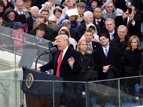 Truyền thông Mỹ chỉ trích bài phát biểu nhậm chức của ông Trump ảnh 1