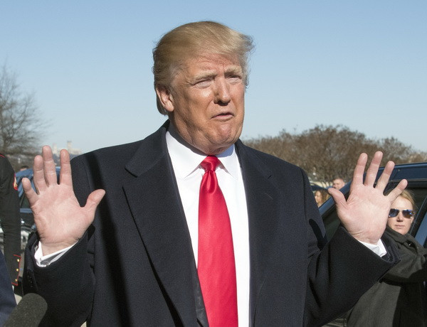 Tổng thống Trump nêu điều kiện miễn áp thuế nhôm, thép đối với EU ảnh 1