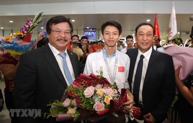 Gương mặt trẻ Việt Nam: Thành công nhờ sự bền bỉ và nỗ lực vượt khó ảnh 1