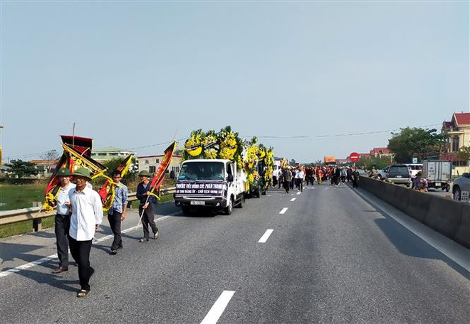 Tiếc thương Chủ tịch xã ở Quảng Bình vì dân quên mình trong mưa lũ ảnh 2