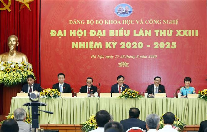 Làm sâu sắc hơn vai trò của khoa học, công nghệ và đổi mới sáng tạo ảnh 1