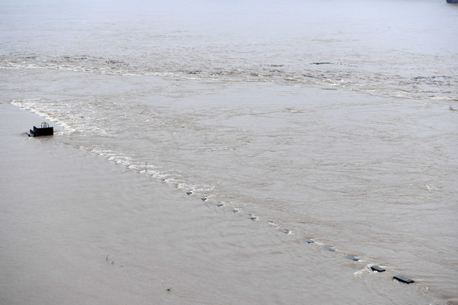 Trung Quốc: Sạt lở đất chặn sông tại tỉnh Hồ Bắc, gây nguy cơ lũ lụt ảnh 1