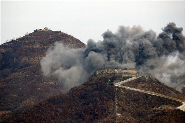 Hàn Quốc xác nhận phá hủy các chốt canh gác biên giới của Triều Tiên ảnh 1