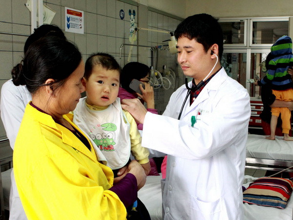 Các tỉnh miền Bắc, Trung Bộ nhiệt độ giảm sâu, trời rét buốt ảnh 1