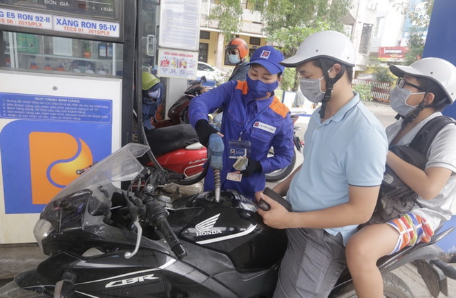 Lợi nhuận sau thuế của Công ty mẹ Petrolimex tăng 79% ảnh 1