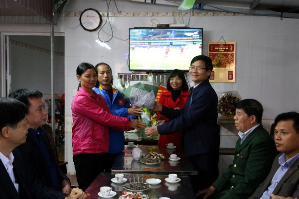 Các địa phương thi nhau tặng thưởng cho các tuyển thủ U23 Việt Nam ảnh 2