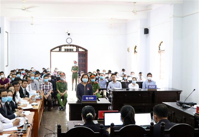 Vụ xăng giả tại Đắk Nông: Xét xử sơ thẩm Trịnh Sướng và 38 đồng phạm ảnh 2