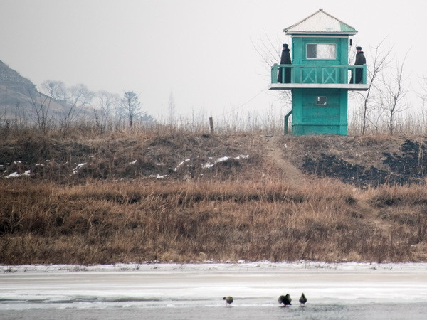 Hàn Quốc chuẩn bị công bố lệnh trừng phạt chống Triều Tiên ảnh 1