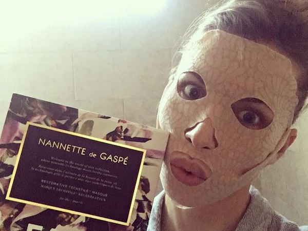 Mặt nạ khô - "Cư dân" mới tinh trong làng mỹ phẩm thế giới ảnh 1