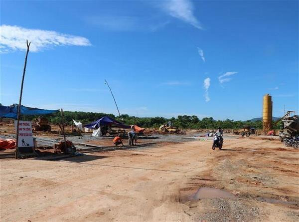 Nhà máy xử lý rác thải sinh hoạt 300 tỷ đồng tiếp tục “trễ hẹn” ảnh 1