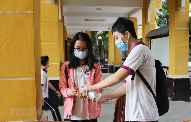 Một số trường ở TP.HCM hoạt động trở lại sau thời gian nghỉ phòng dịch ảnh 1