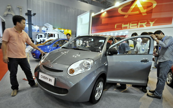 Thị trường ôtô 2017: Ngóng thuế giảm, DN và người dùng cùng thất bát ảnh 1