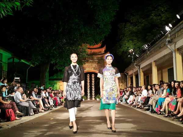 Tinh hoa áo dài Việt Nam khơi dậy giá trị truyền thống của Hà Nội ảnh 1