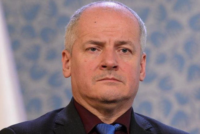 Bộ trưởng Y tế Séc bị yêu cầu từ chức vì vi phạm quy định phòng dịch ảnh 1