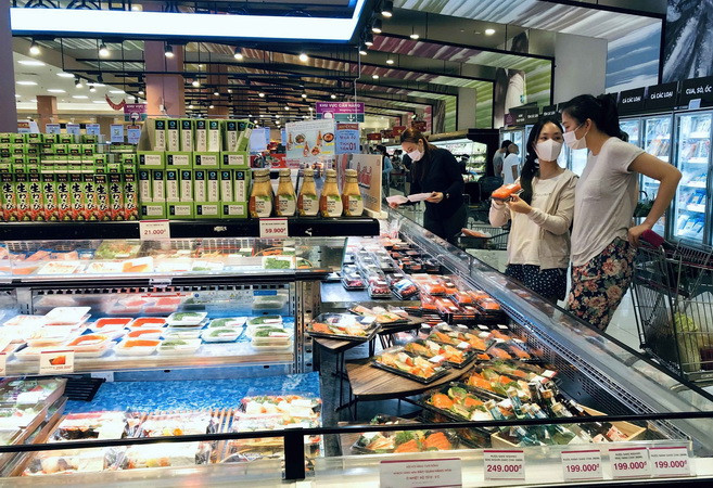 Cung ứng, lưu thông và tiêu thụ hàng hóa thay đổi phù hợp với thực tế ảnh 2