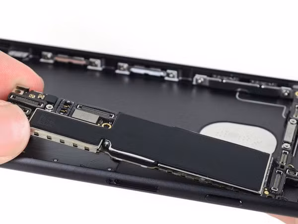 Apple “rục rịch” ra mắt iPhone 8, thị trường chip nhớ thắt chặt ảnh 1