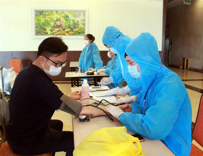 75 ngày Việt Nam không có ca lây nhiễm COVID-19 trong cộng đồng ảnh 1