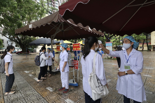 Bộ Y tế: Thí sinh F0 cách ly tại nhà được thi tốt nghiệp THPT năm 2022 ảnh 1