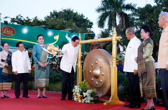 ttxvn_2311_du lich lao (2).jpg