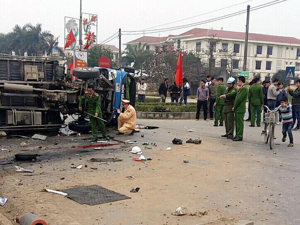 Tai nạn giao thông tăng cao trong ngày 30, mùng Một Tết do rượu, bia ảnh 1