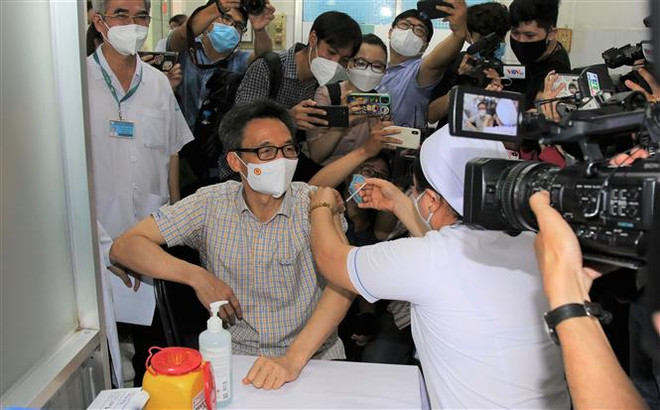 Tâm lý 'chín ép' làm tăng nguy cơ tái bùng phát dịch bệnh COVID-19 ảnh 3