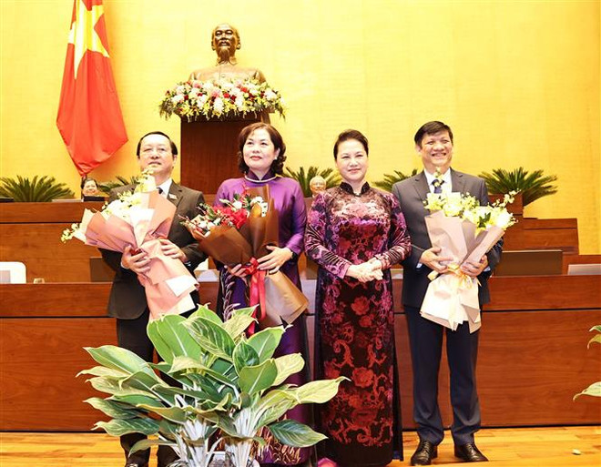 Quốc hội phê chuẩn bổ nhiệm 2 Bộ trưởng, Thống đốc Ngân hàng Nhà nước ảnh 1