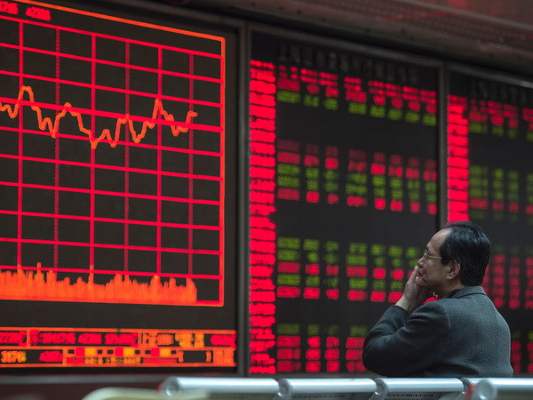 Cổ phiếu năng lượng rớt giá sau thỏa thuận về sản lượng dầu đổ vỡ ảnh 1