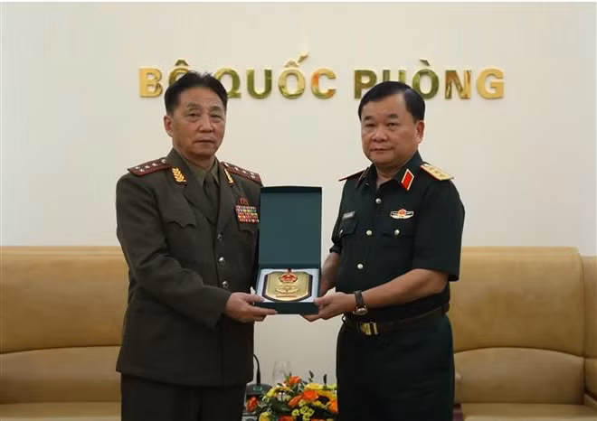 Việt Nam luôn coi trọng mối quan hệ hữu nghị với Triều Tiên ảnh 1