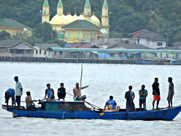 Đắm tàu tại Indonesia, ít nhất 20 lao động di cư thiệt mạng ảnh 1