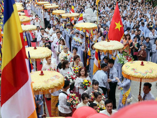 Đã Nẵng: Khai hội Lễ hội Quán Thế Âm 19/2 - Ngũ Hành Sơn 2017 ảnh 3