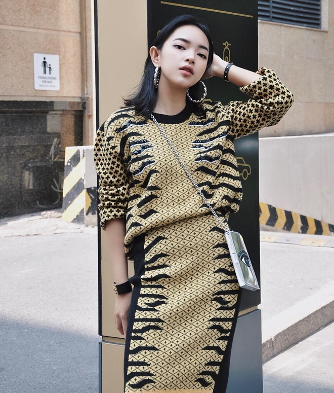 Muôn kiểu phối đồ với blazer của quý cô thời trang Việt ảnh 6