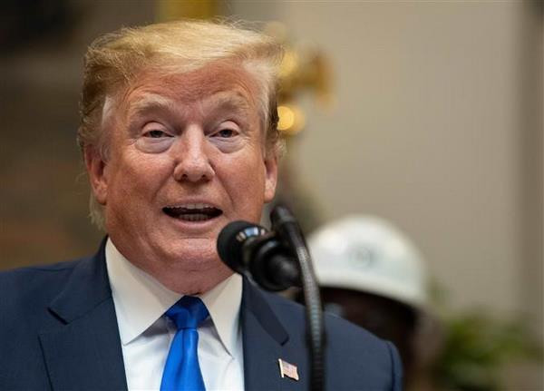 Tổng thống Mỹ phản đối yêu cầu quan chức Nhà Trắng làm chứng ảnh 1