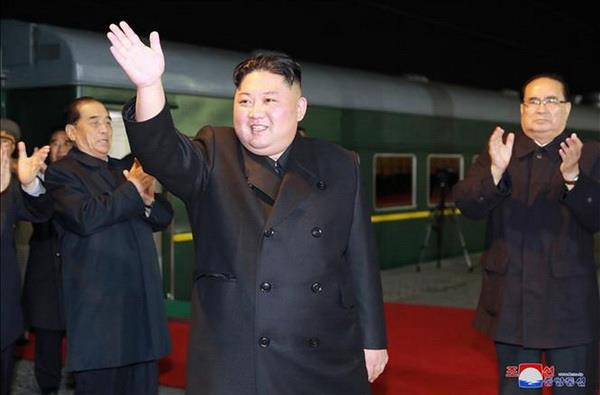 Tàu chở nhà lãnh đạo Triều Tiên Kim Jong-un dừng ở ga Nga ảnh 1