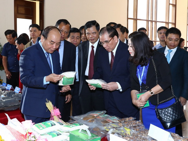 Thủ tướng dự Hội nghị Xúc tiến đầu tư tỉnh Bắc Kạn năm 2017 ảnh 2