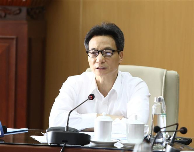 Phó Thủ tướng: Người dân cần thực hiện tốt khuyến cáo y tế ảnh 1