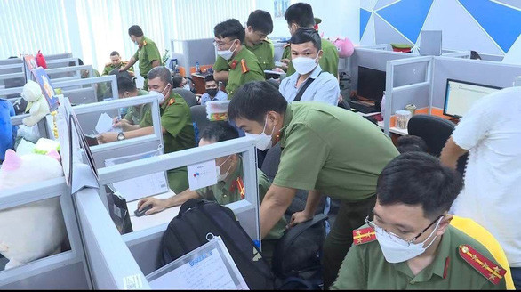​TP.HCM: Khởi tố 13 người của một công ty đòi nợ kiểu "vu khống" ảnh 1