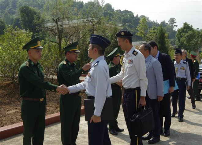 Đoàn sỹ quan Bộ Quốc phòng Nhật Bản thăm Bộ đội biên phòng Lào Cai ảnh 2
