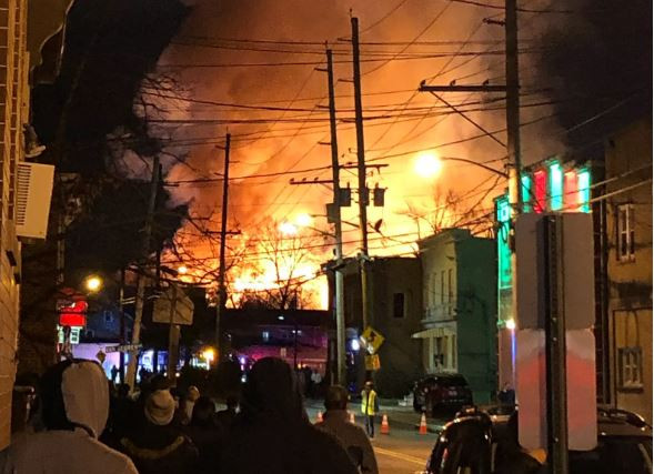 Mỹ: Hỏa hoạn lớn gây mất điện trên diện rộng ở bang New Jersey ảnh 1