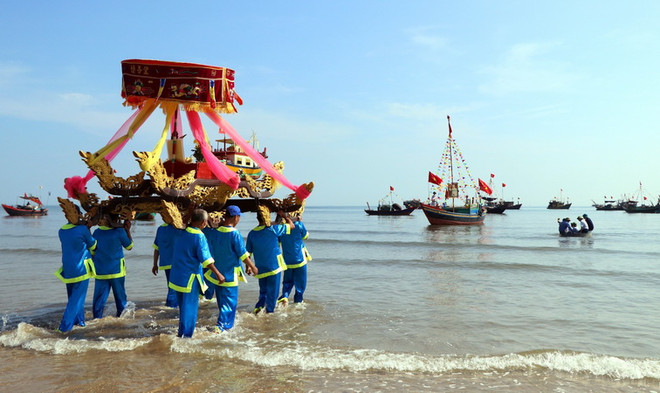 Hà Tĩnh: Lưu giữ nét văn hóa đặc sắc của người dân vùng biển ảnh 2