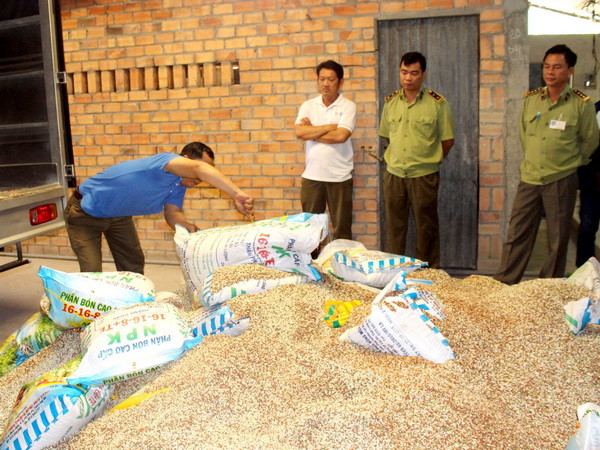 Hơn 70% vật tư nông nghiệp bị kiểm tra đều vi phạm về chất lượng ảnh 1