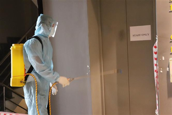 TP.HCM dừng hoạt động karaoke, vũ trường, quán bar từ 18 giờ ngày 30/4 ảnh 2