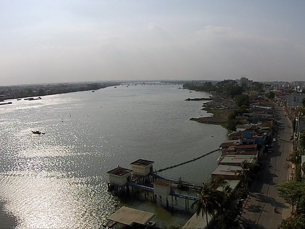 Thủ tướng Chính phủ trả lời chất vấn về dự án lấp sông Đồng Nai ảnh 1