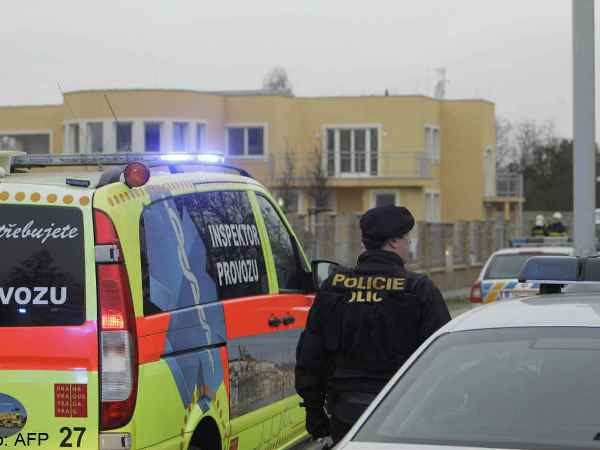 Czech yêu cầu Palestine giải thích về vũ khí trong đại sứ quán ảnh 1