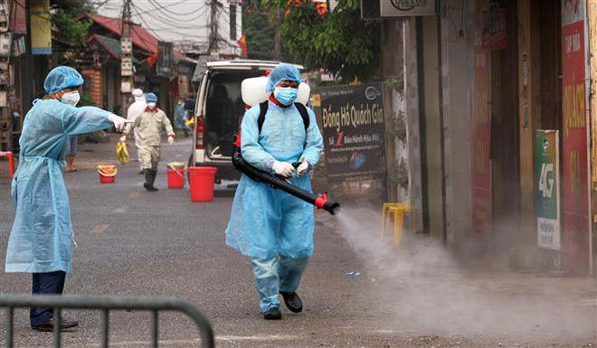 Huyện Mê Linh triển khai cách ly y tế triệt để tại thôn Hạ Lôi ảnh 2