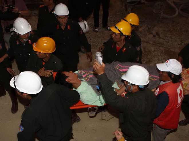 Vụ sập hầm thủy điện: Chủ đầu tư xin lỗi chính quyền và người dân ảnh 1