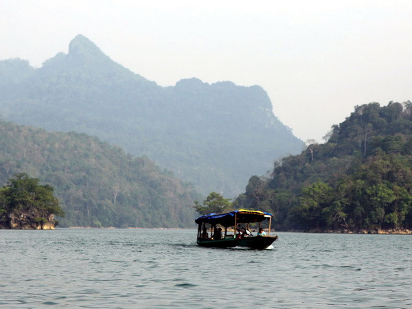 Bắc Kạn: Cấp bách cứu nguồn lợi thủy sản trước nguy cơ tận diệt ảnh 1